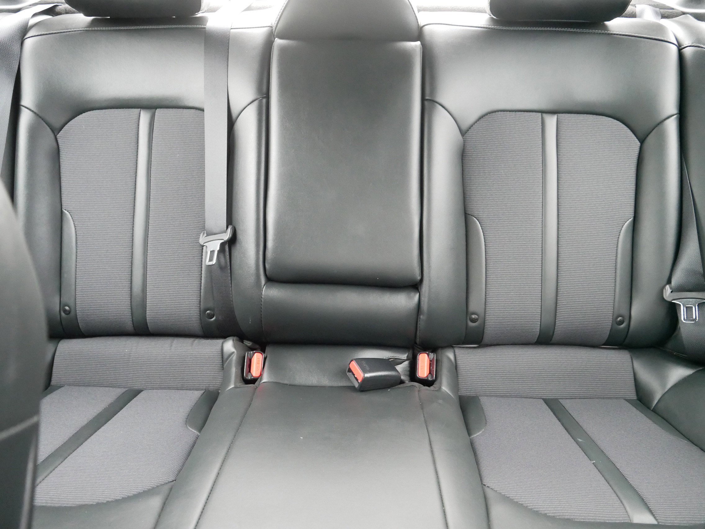 2022 Kia K5 GT-Line photo 13
