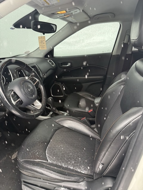 2019 Jeep Compass Latitude photo 2