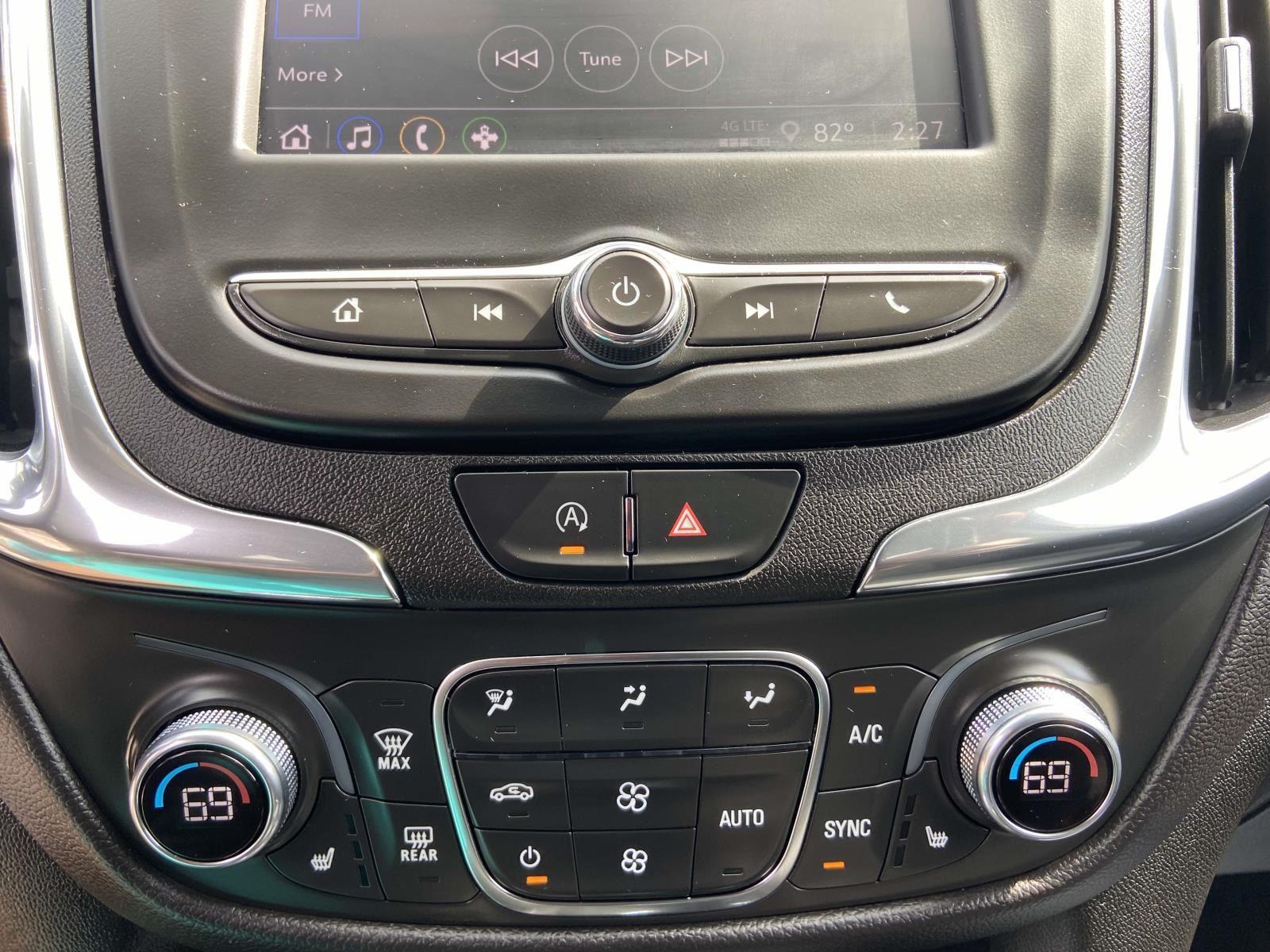 2022 Chevrolet Equinox LT photo 10