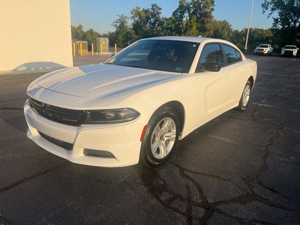 2023 Dodge Charger SXT photo 2