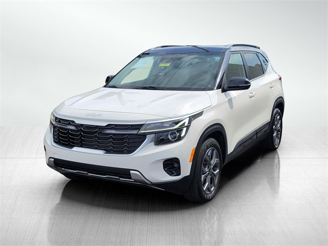 2024 Kia Seltos S photo 6