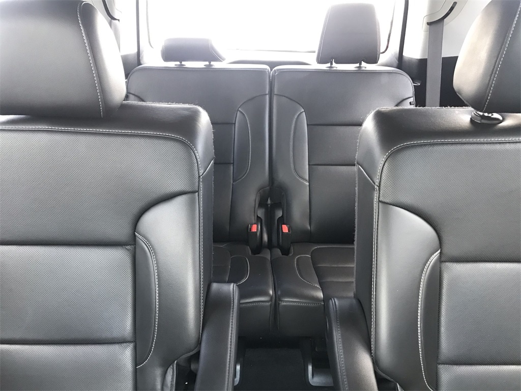 2023 Gmc Acadia SLT photo 23