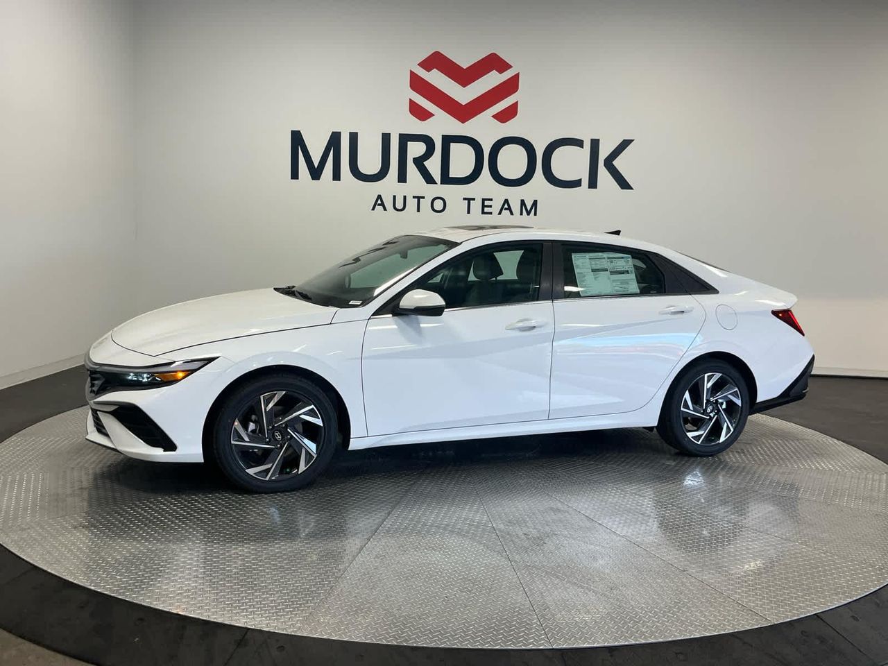 2025 Hyundai Elantra Limited's photo