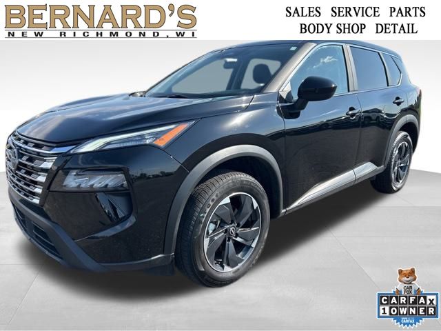 2024 Nissan Rogue SV's photo