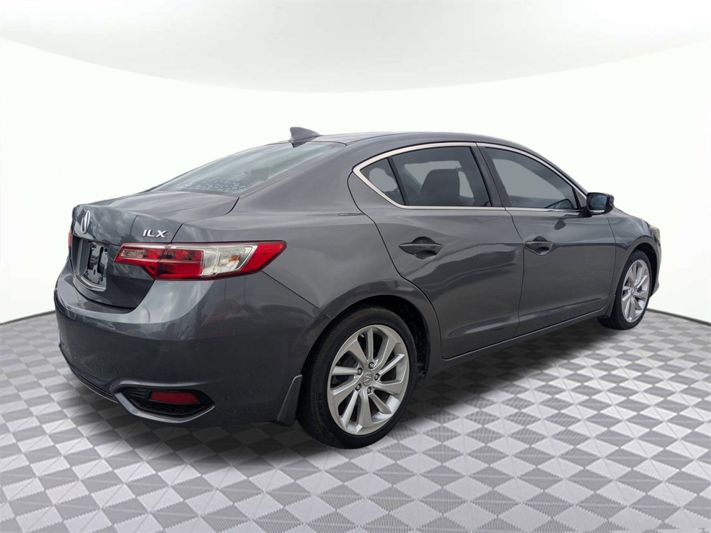2017 Acura ILX Premium Technology Plus photo 3