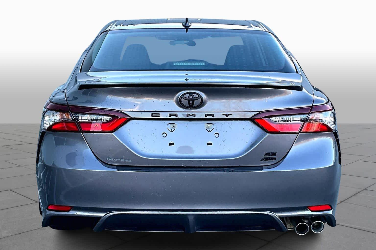 2024 Toyota Camry SE photo 4