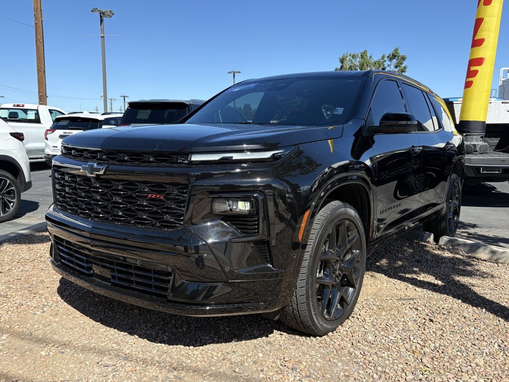 2025 Chevrolet Traverse RS photo 4