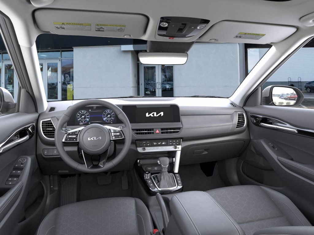2026 Kia Seltos EX photo 12