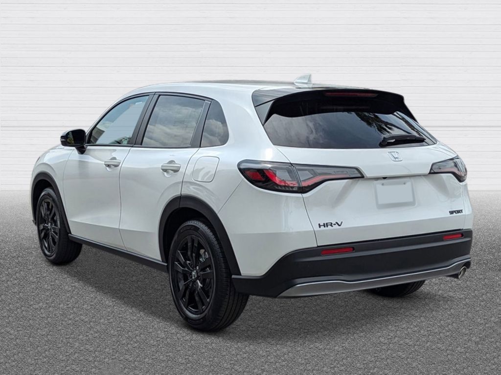 2026 Honda HR-V Sport photo 2