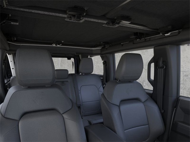 2025 Ford Bronco Outer Banks photo 12