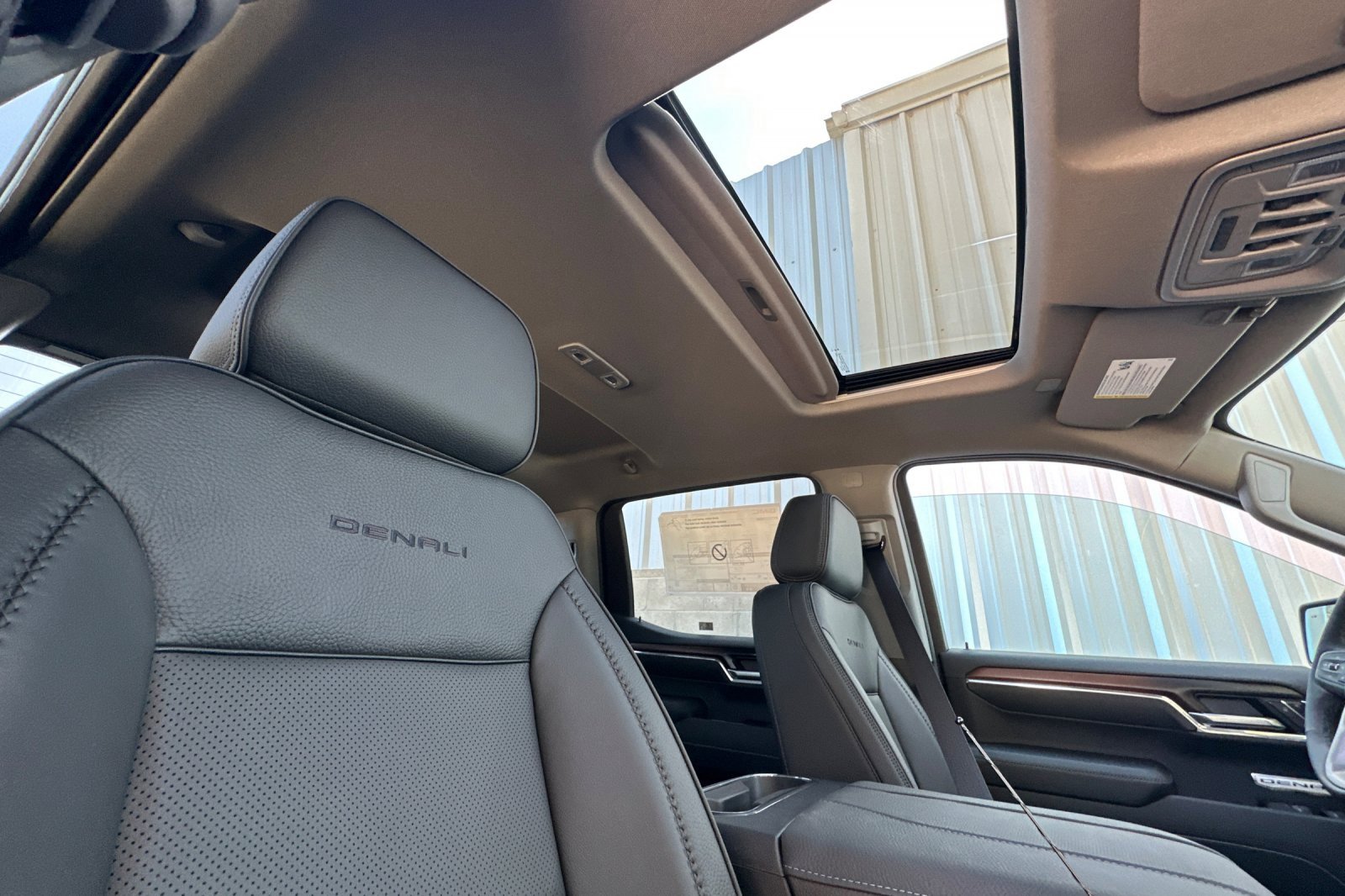 2026 Gmc Sierra 1500 Denali photo 15
