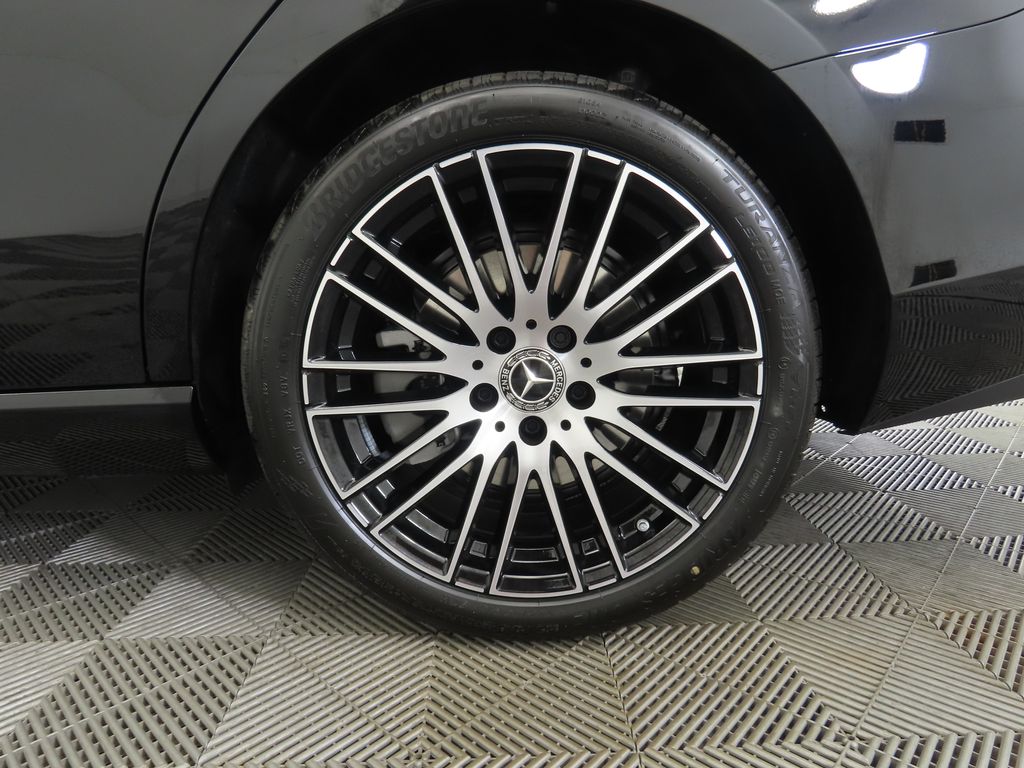 2025 Mercedes Benz C 300 photo 30