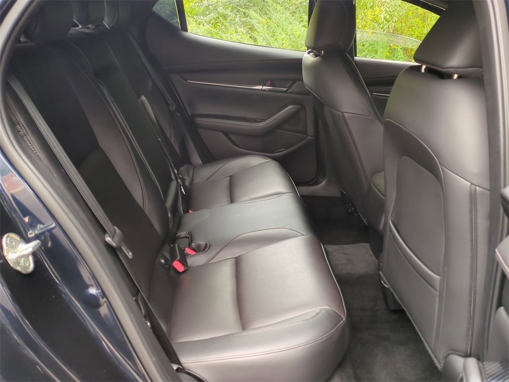 2020 Mazda Mazda3 Premium photo 24