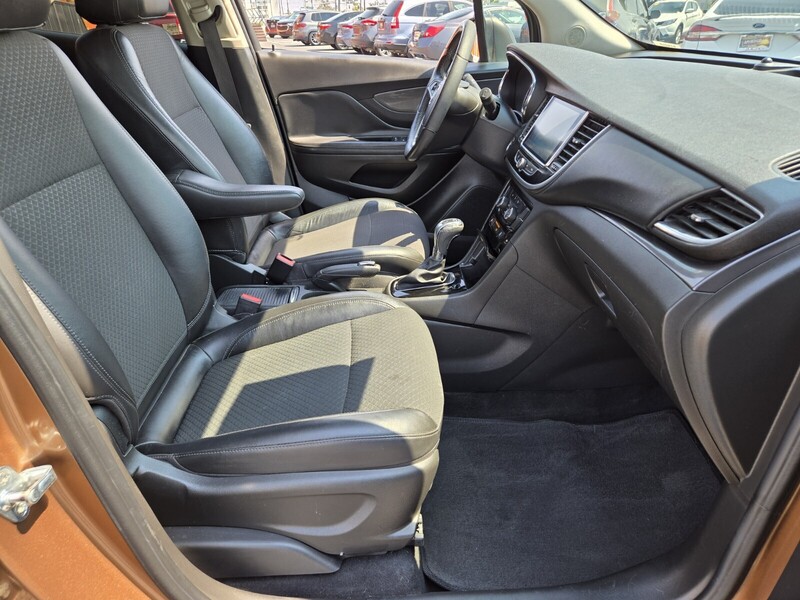 2017 Buick Encore Preferred photo 13