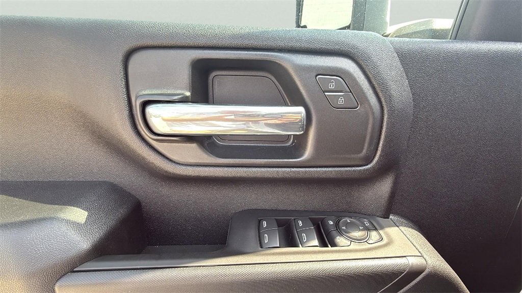 2025 Gmc Sierra 2500 HD Pro photo 9
