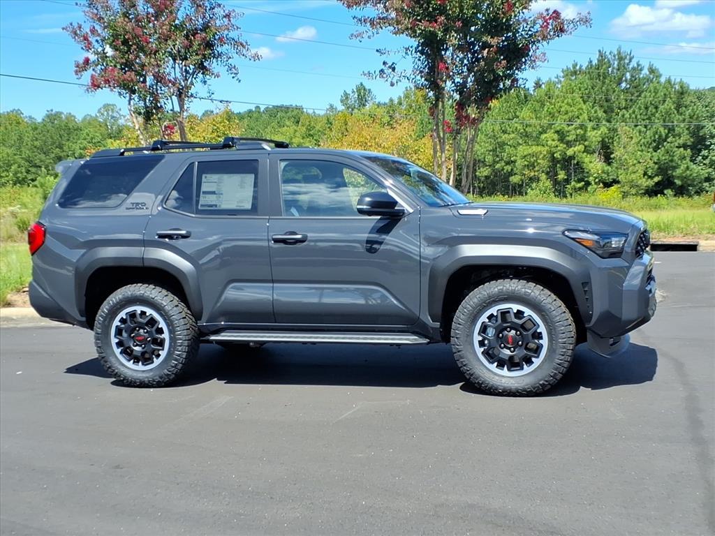 2025 Toyota 4Runner TRD Off-Road Premium photo 2