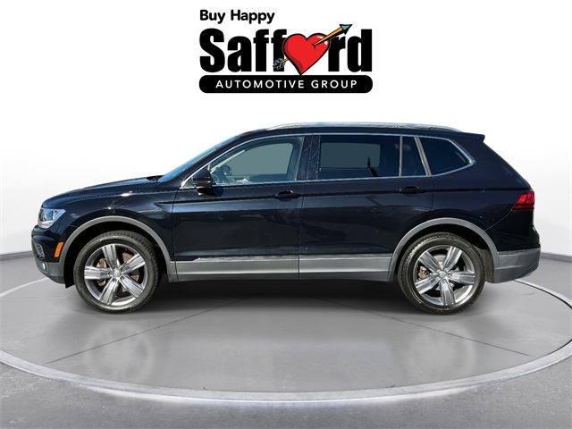 2020 Volkswagen Tiguan SEL photo 4