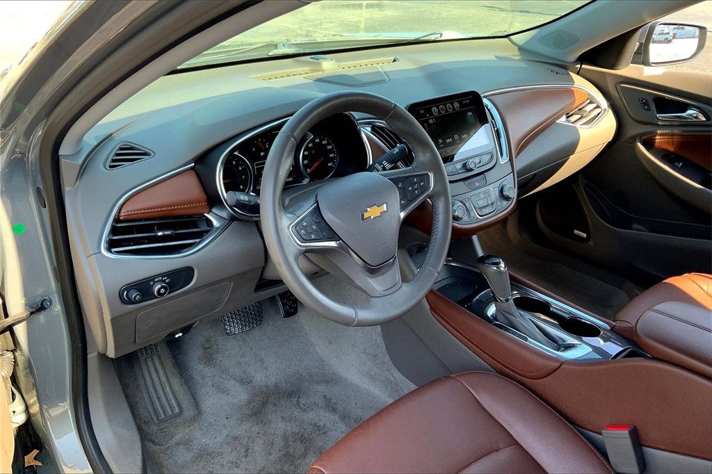 2018 Chevrolet Malibu 1LT photo 14