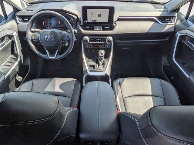 2023 Toyota RAV4 XLE Premium photo 25