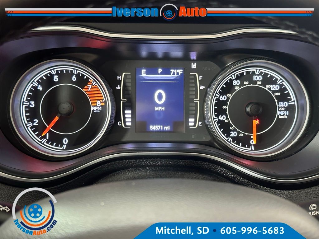 2021 Jeep Cherokee Latitude Lux photo 15