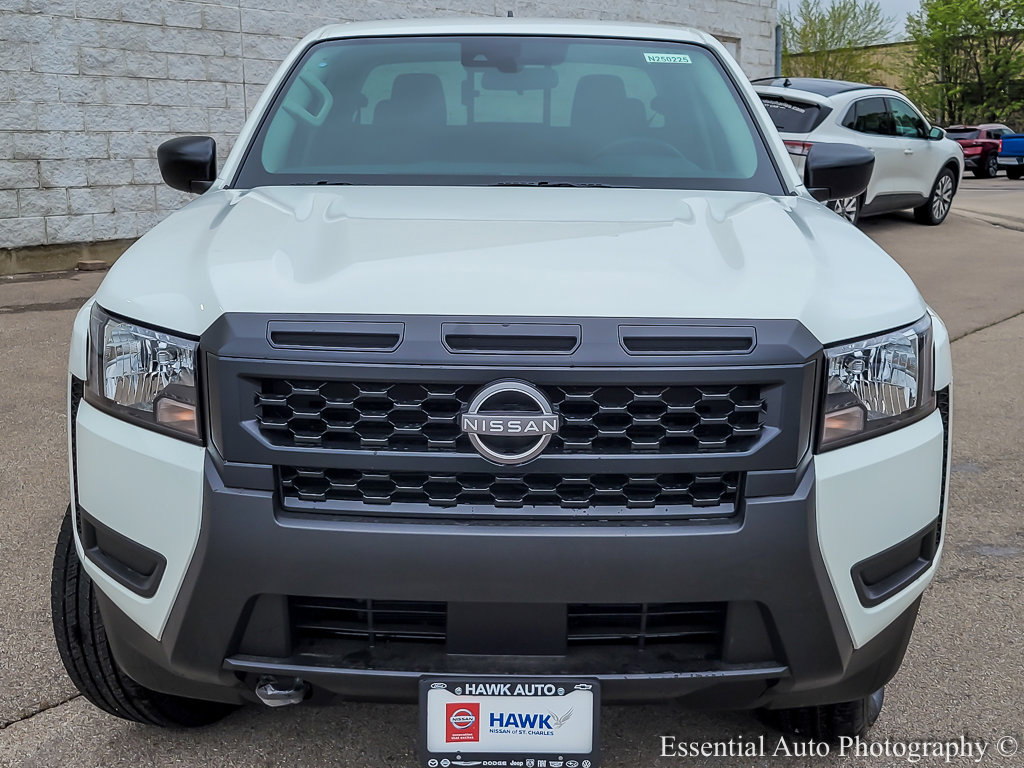 2025 Nissan Frontier S Crew Cab photo 4