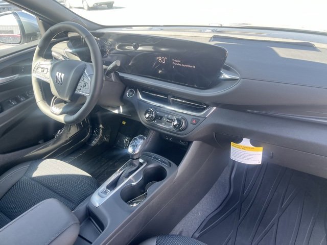 2025 Buick Envista Preferred photo 17