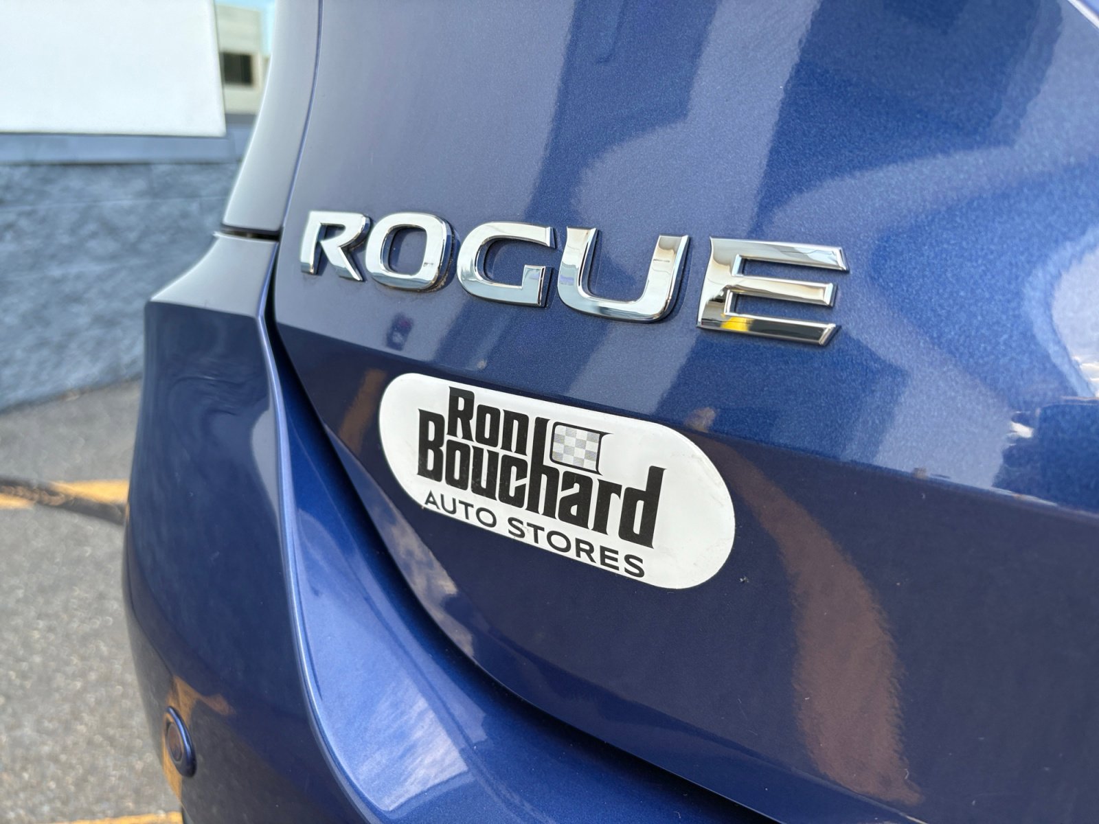 2020 Nissan Rogue SV photo 35