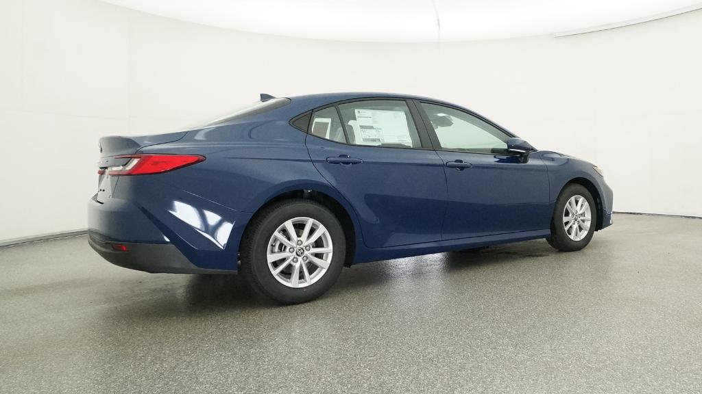 2026 Toyota Camry LE photo 19