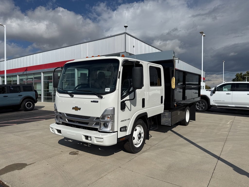 2026 Chevrolet Low Cab Forward Base's photo