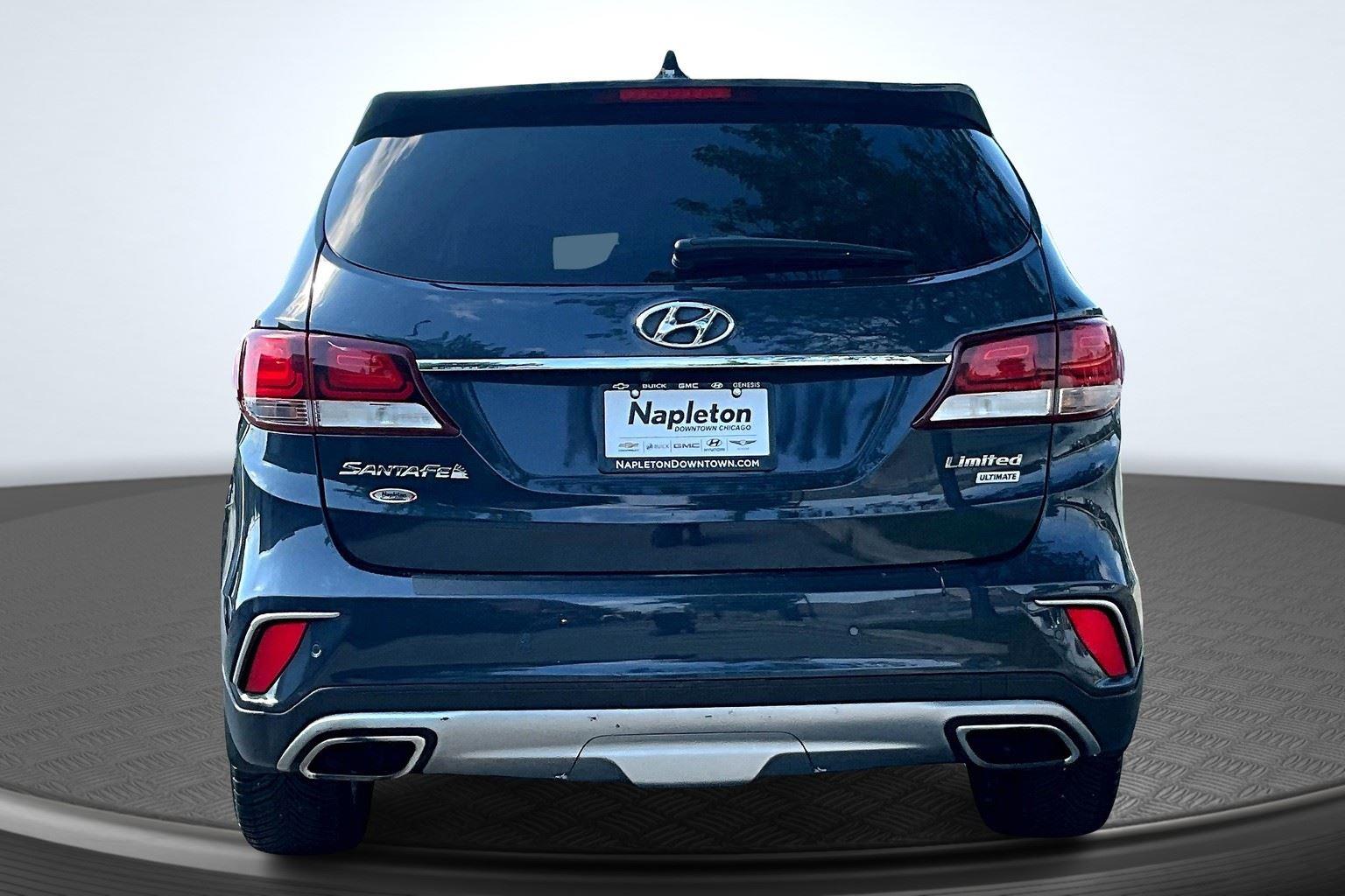 2017 Hyundai Santa Fe Limited Ultimate photo 3
