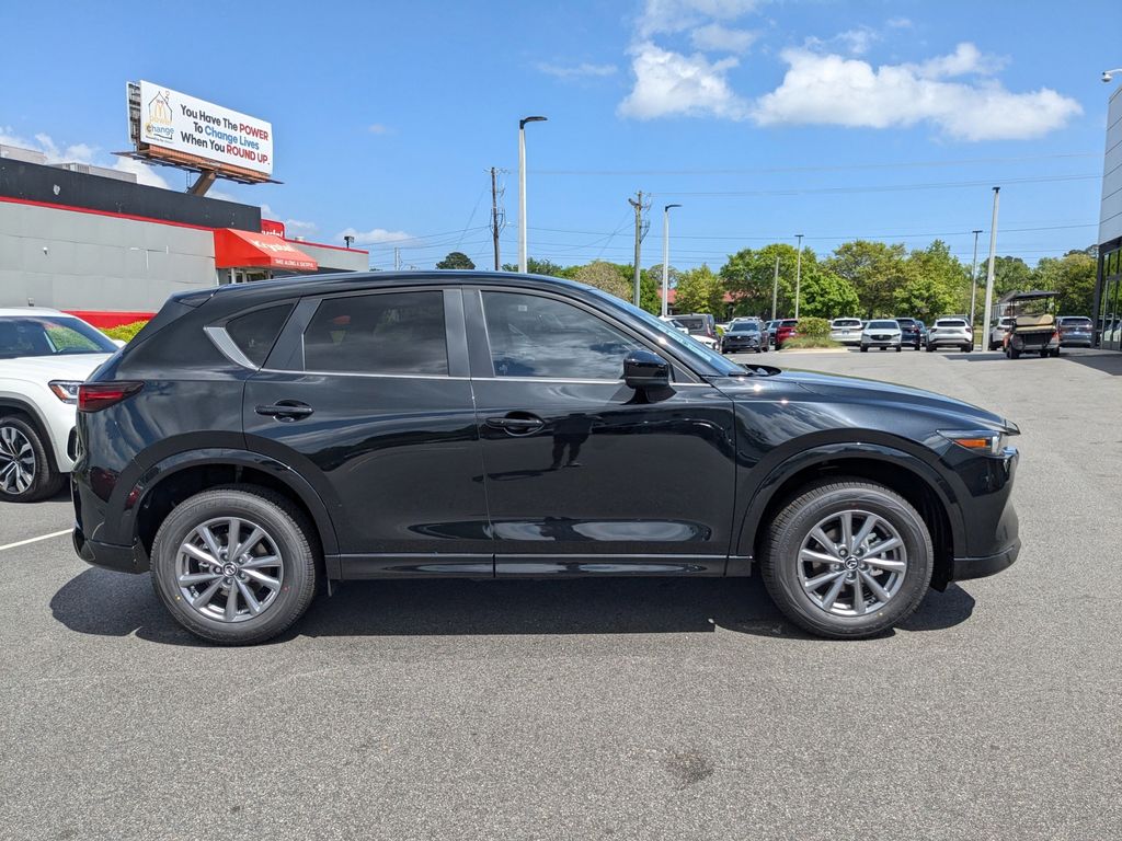 2025 Mazda CX-5 2.5 Select photo 3