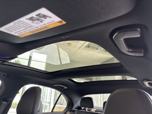 2025 Mercedes Benz C 300 photo 15