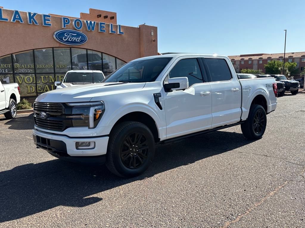 2025 Ford F-150 Platinum's photo