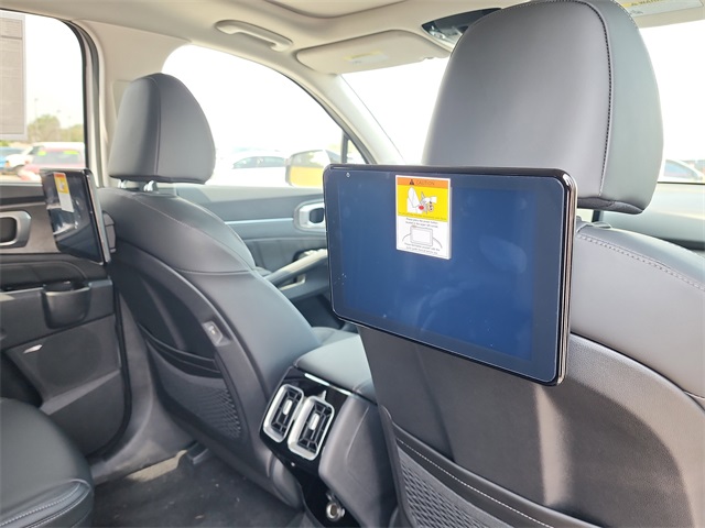 2026 Kia Sorento X-Line SX photo 17