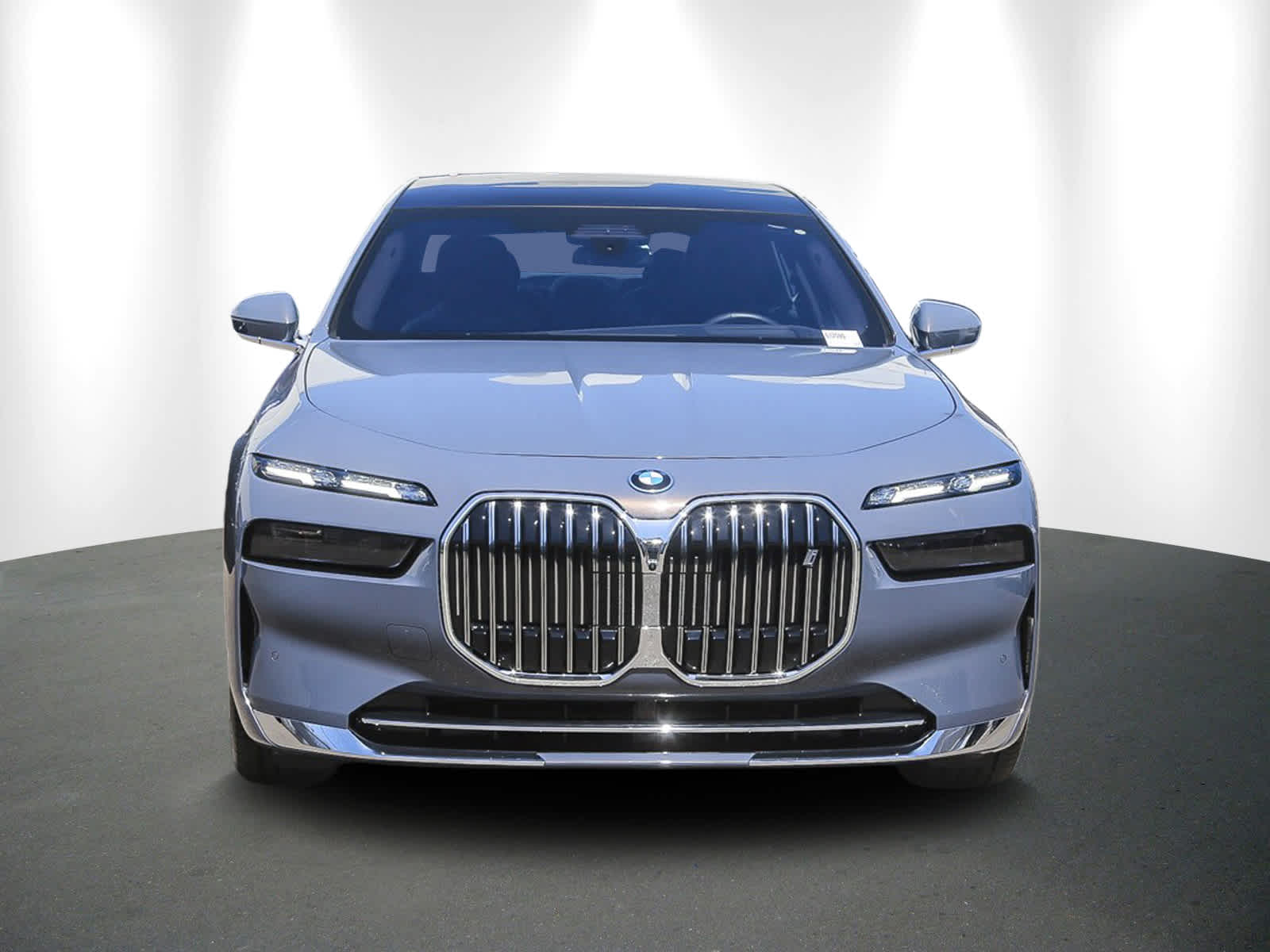 Used 2025 BMW i7 xDrive60 with VIN WBY53EJ00SCU67749 for sale in Glendale, CA