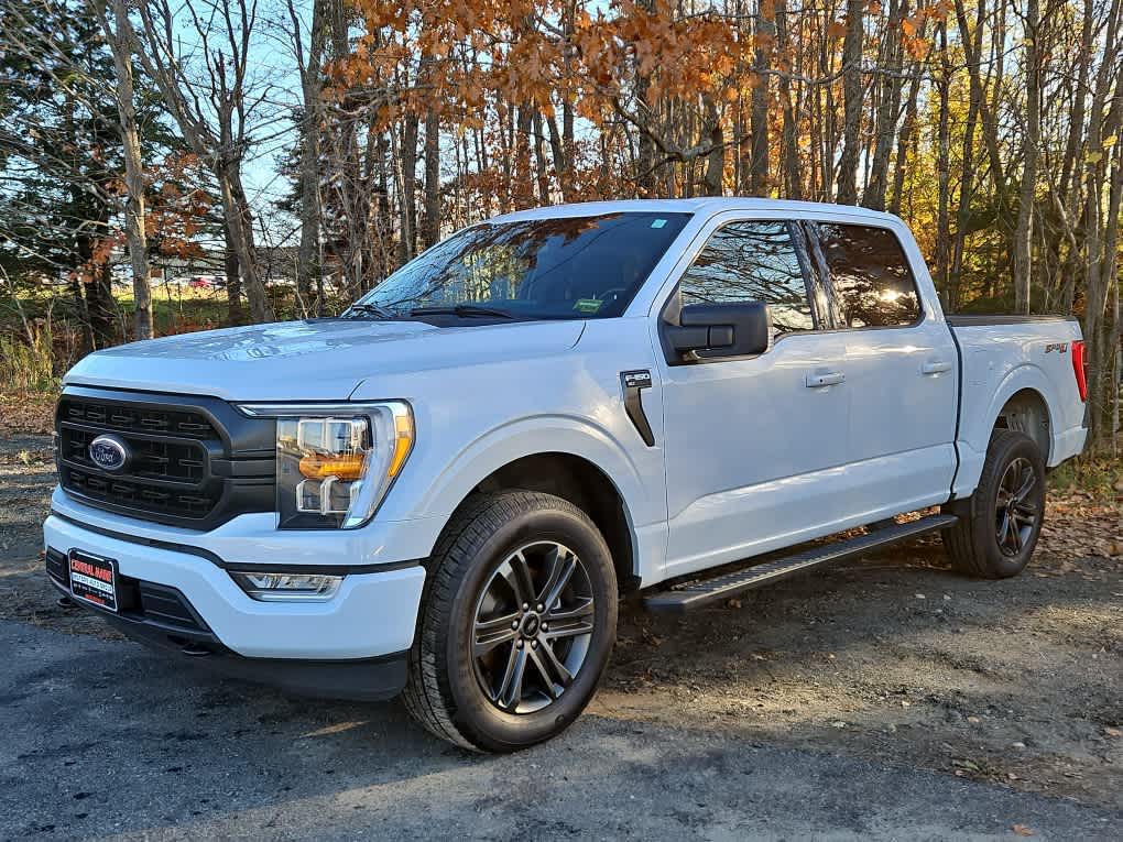 2022 Ford F-150 XLT photo 2