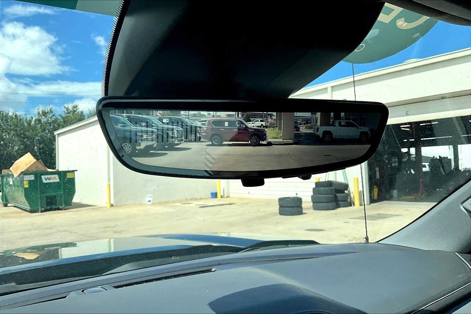 2024 Gmc Sierra Denali photo 33