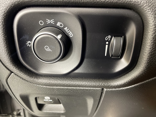 2024 Ram 1500 Laramie photo 23