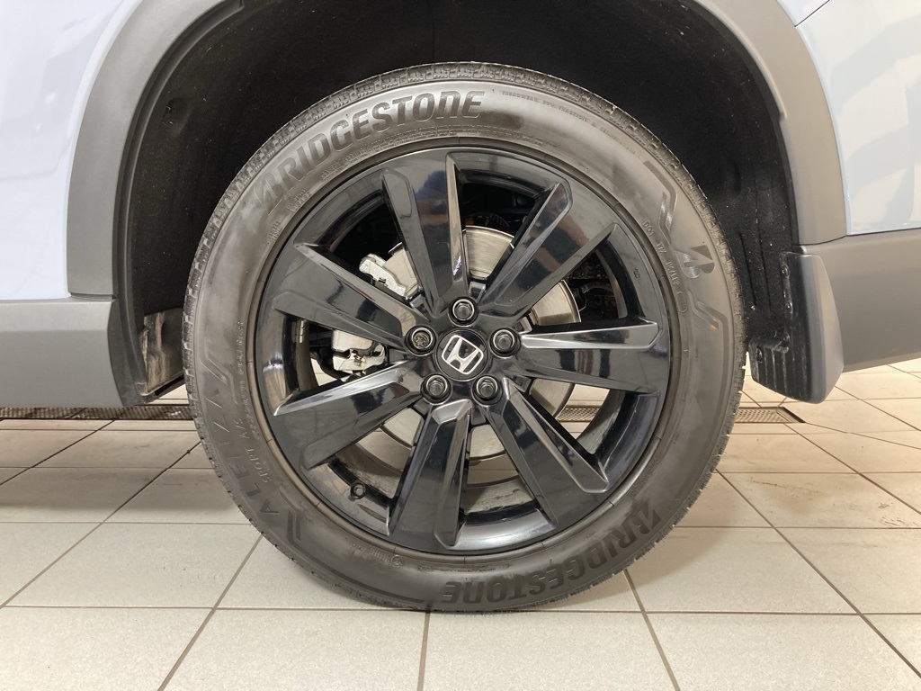 2025 Honda Pilot Black Edition photo 15