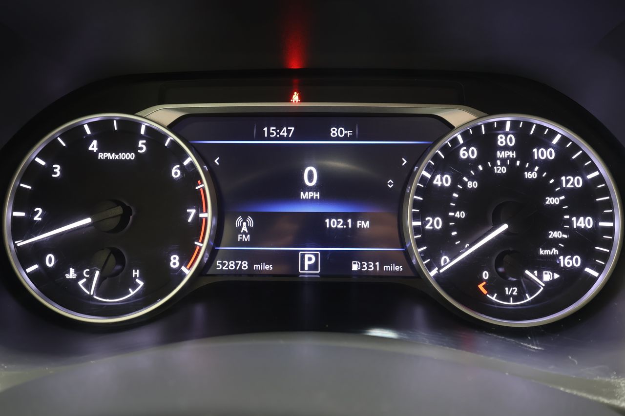 2023 Nissan Sentra SV photo 11