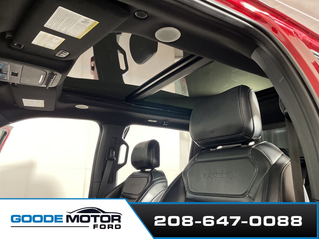 2022 Ford F-150 Raptor photo 26