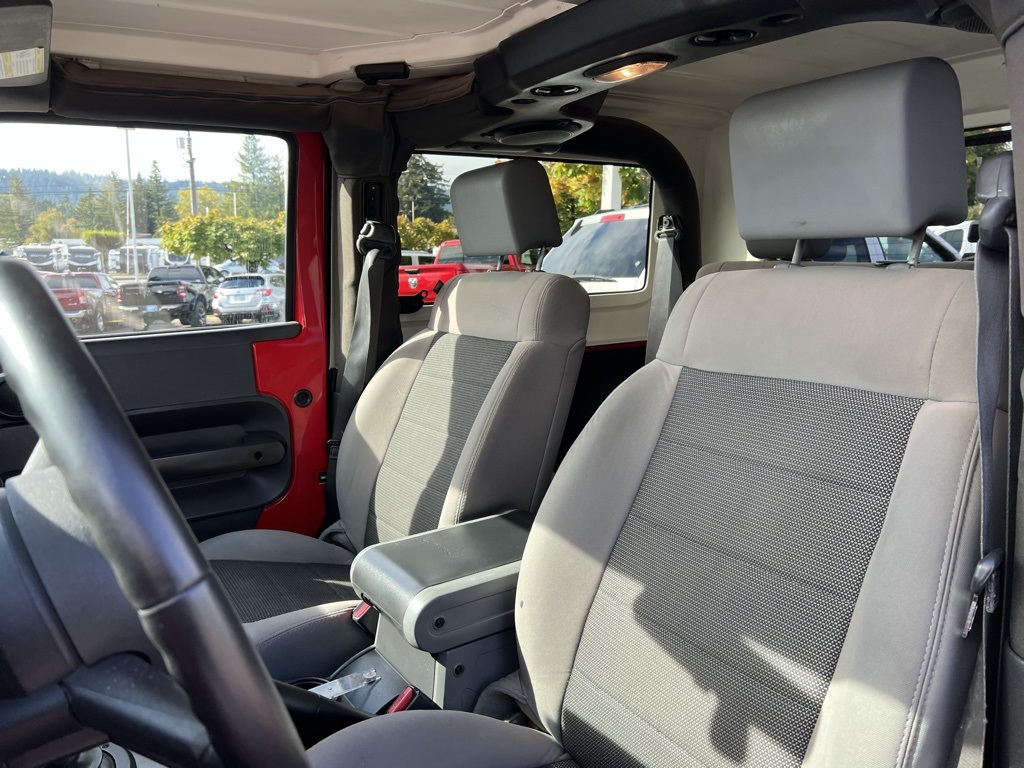 2009 Jeep Wrangler X photo 4