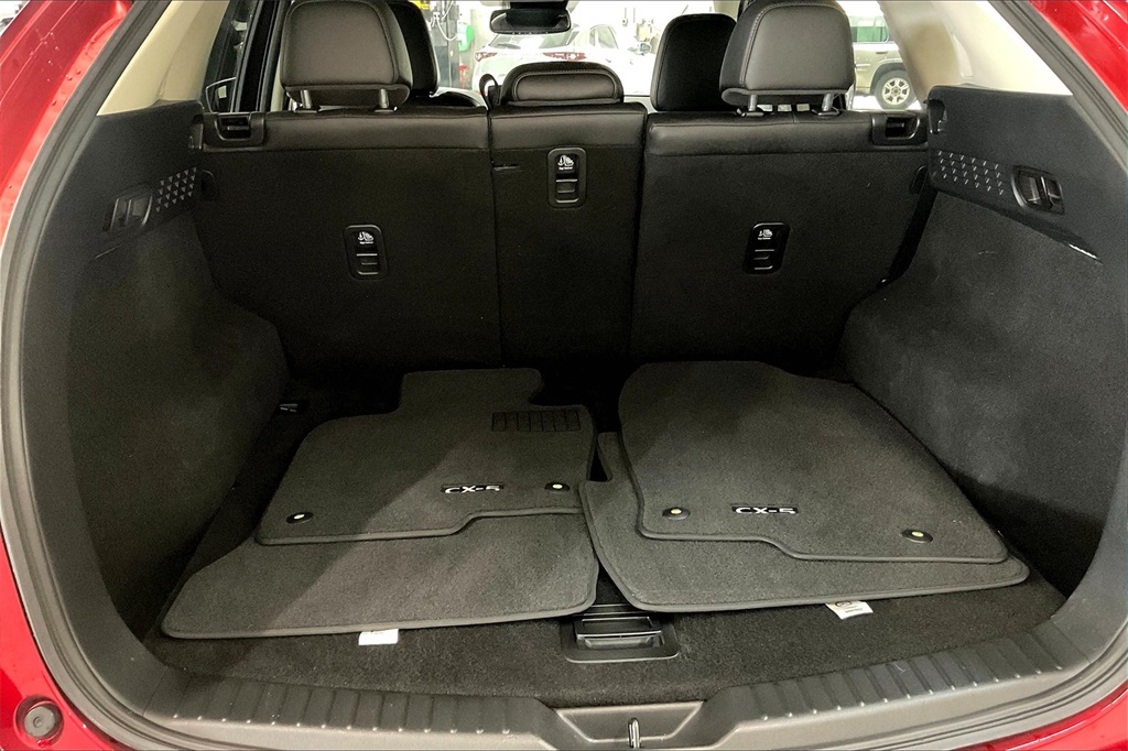 2022 Mazda CX-5 2.5 Premium Plus photo 24