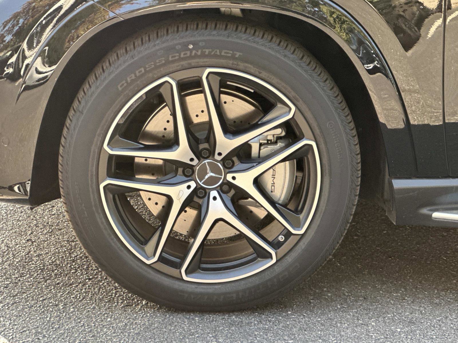2025 Mercedes Benz GLE AMG 53 4MATIC Coupe photo 4