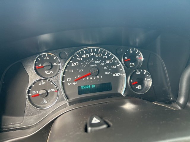 2014 Chevrolet Express 3500 Work Van photo 3