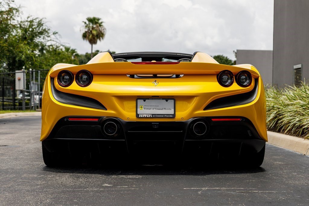 2022 Ferrari F8 Spider photo 4