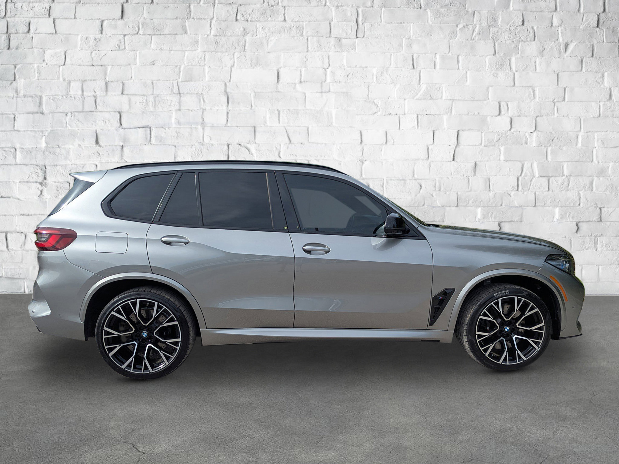 2023 Bmw X5 M photo 6