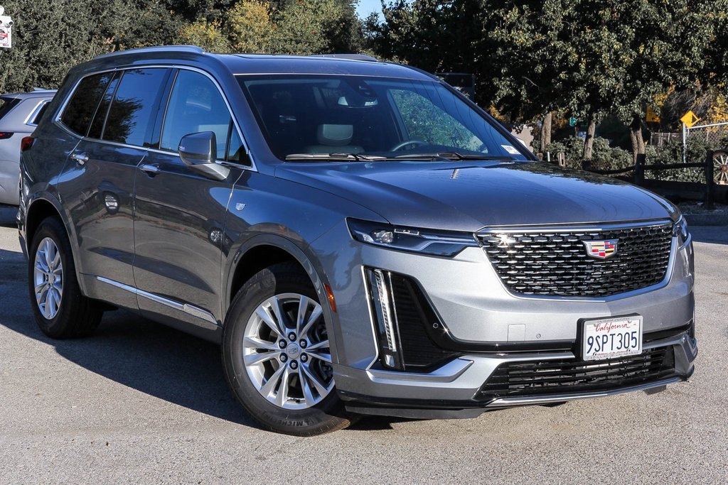 2025 Cadillac XT6 Luxury's photo