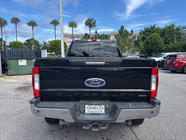 2017 Ford F-350 photo 4