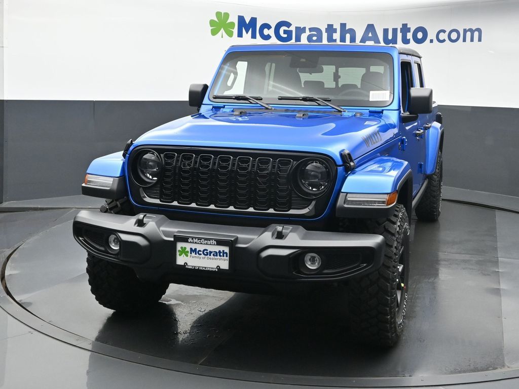 2025 Jeep Gladiator Willys photo 3